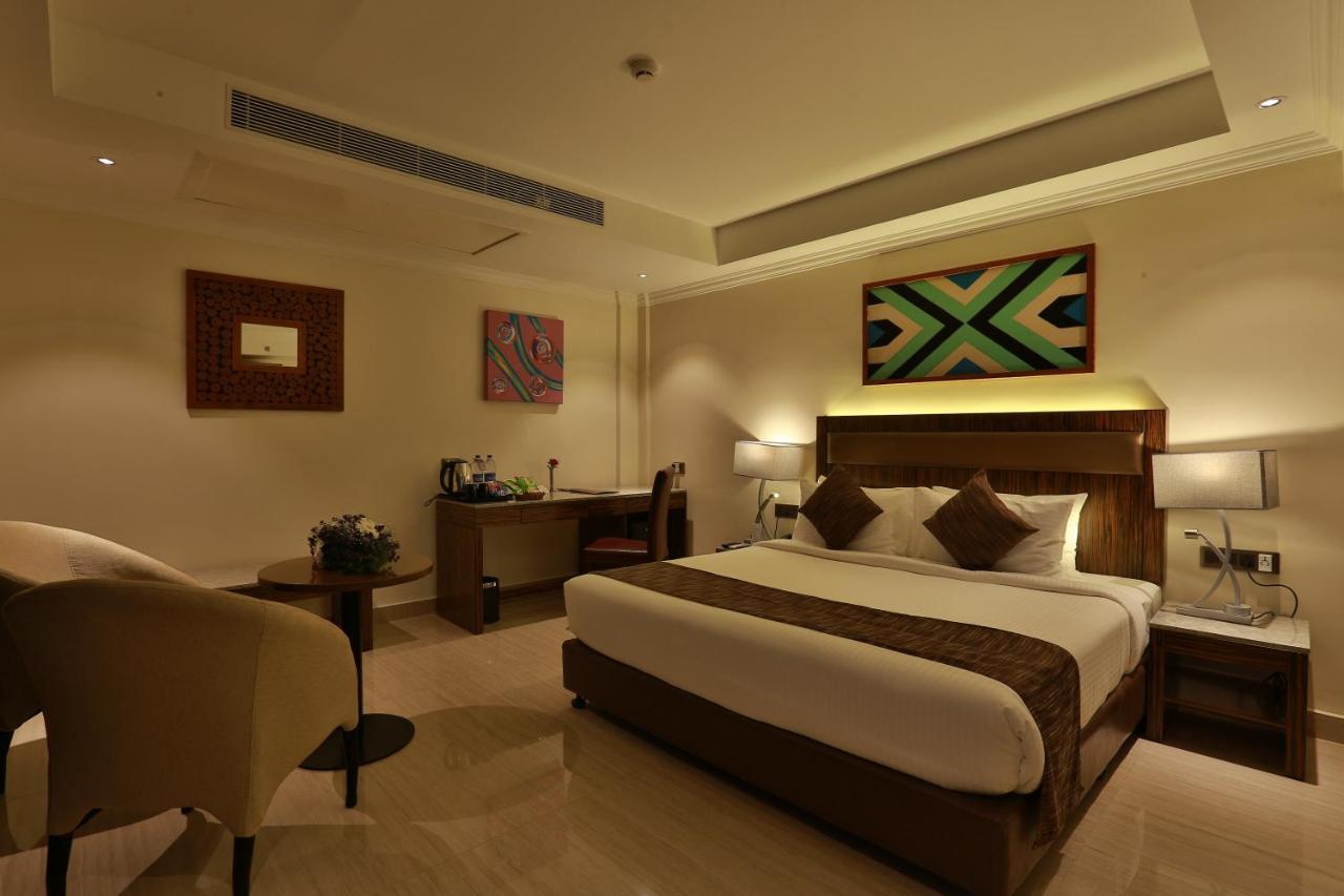 Hotel Luminara Kochi Zewnętrze zdjęcie