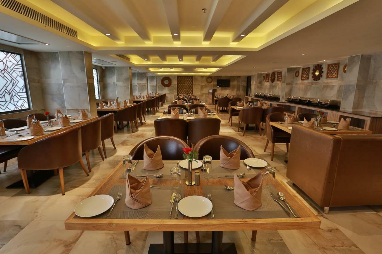 Hotel Luminara Kochi Zewnętrze zdjęcie