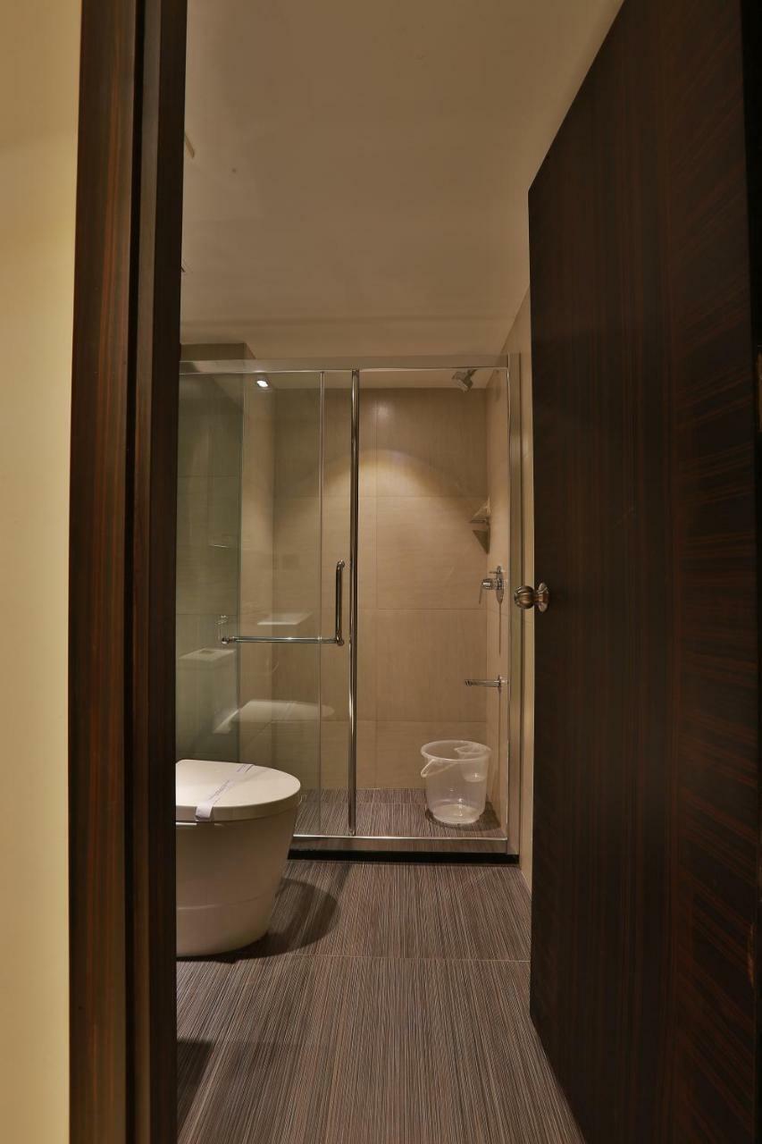 Hotel Luminara Kochi Zewnętrze zdjęcie